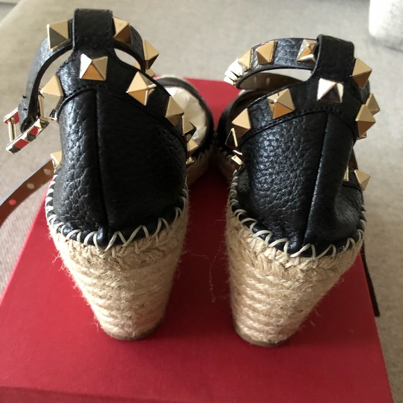 ❌ SOLD VALENTINO Rockstud Espadrilles - Picture 5 of 7